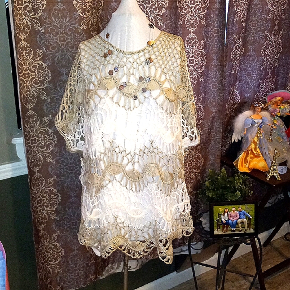 Beach cover-up